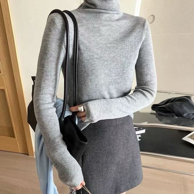 Magimomo-Long-Sleeve Turtleneck Plain Knit Top