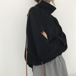 Essere - Mock-Turtleneck Cropped Sweater Essere - Mock-Turtleneck Cropped Sweater