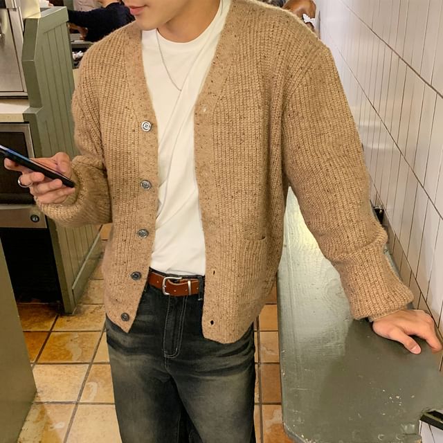 Okwano-V-Neck Melange Button-Up Cardigan