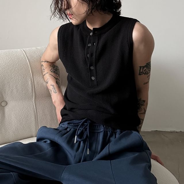 Nahagin-Sleeveless Crew Neck Plain Henley Knit Top