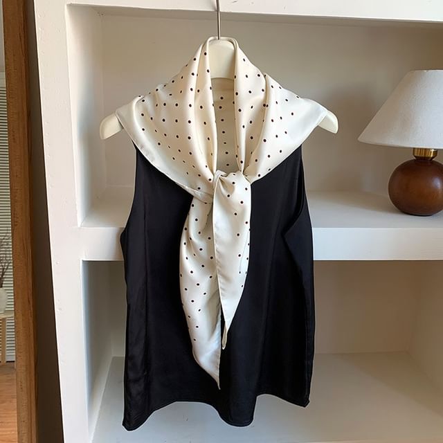Frior-Polka Dot Neckerchief