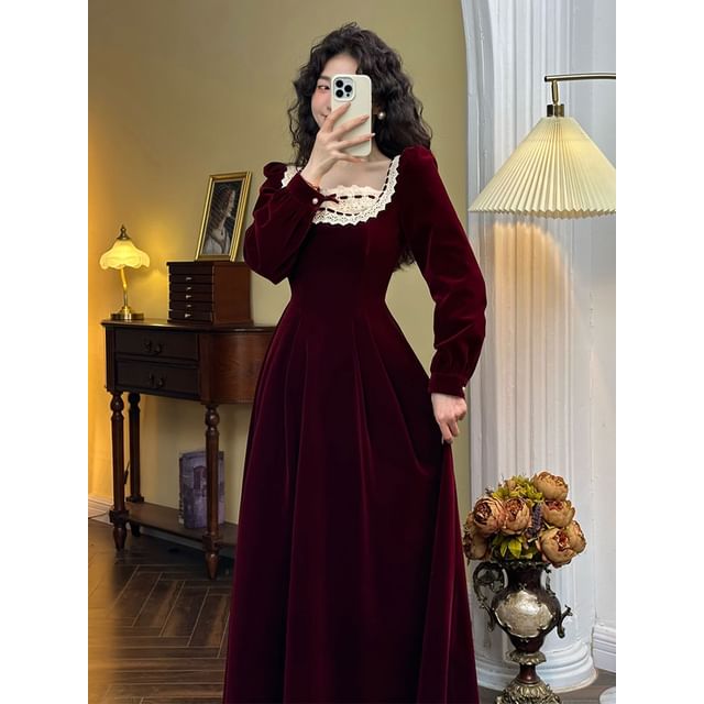 closetaine - Long-Sleeve Square Neck Lace Trim Velvet Midi A-Line Dress | YesStyle closetaine - Long-Sleeve Square Neck Lace Trim Velvet Midi A-Line Dress | YesStyle