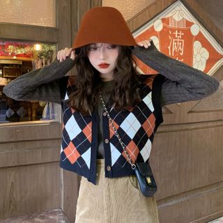 argyle print vest