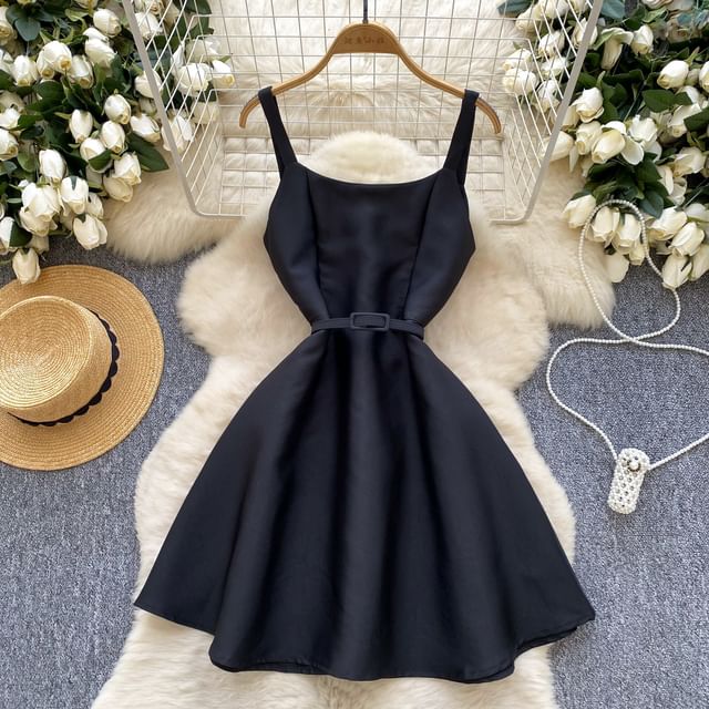 Lucuna-Spaghetti Strap Plain Mini A-Line Dress