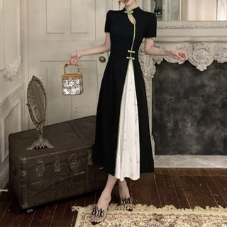 Yilda-Short-Sleeve Frog Buttoned Maxi A-Line Dress