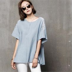 HALUMAYBE - Lace-Trim Button-Back Linen Blouse HALUMAYBE - Lace-Trim Button-Back Linen Blouse