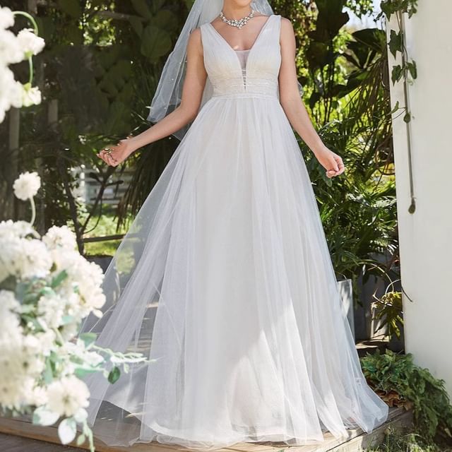 DreesHouse-Sleeveless Mesh A-Line Wedding Gown