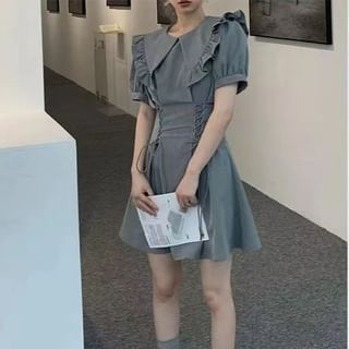 Everose-Puff-Sleeve Peter Pan Collar Plain Ruffle Trim Lace-Up Mini A-Line Dress