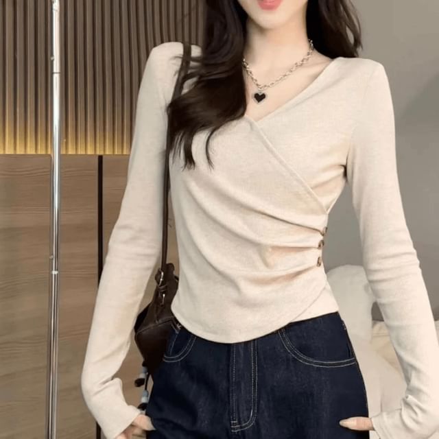 Dovitade-Long Sleeve V-Neck Plain Button Ruched Cropped Top