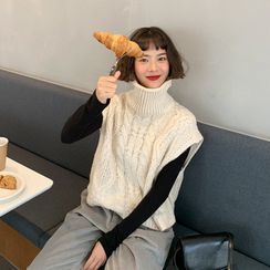 WITH IPUN - Turtle-Neck Cable-Knit Vest WITH IPUN - Turtle-Neck Cable-Knit Vest