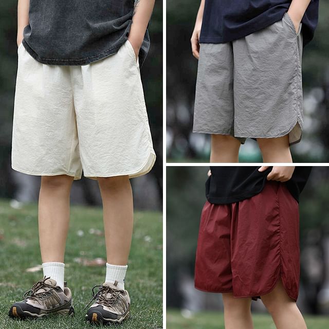 ROOSE-Mid Rise Plain Shorts