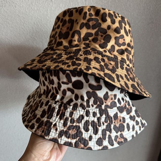 TAAK-Leopard Print Bucket Hat