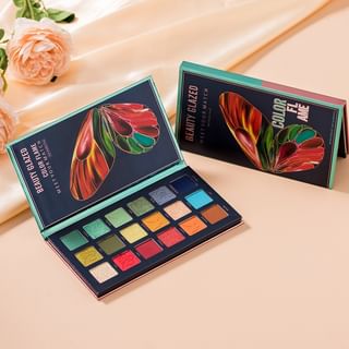 BEAUTY GLAZED - Color Flame Butterfly Eyeshadow Palette (18 Colours)