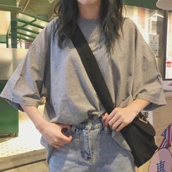 CRIBI - Elbow-Sleeve Plain T-Shirt CRIBI - Elbow-Sleeve Plain T-Shirt
