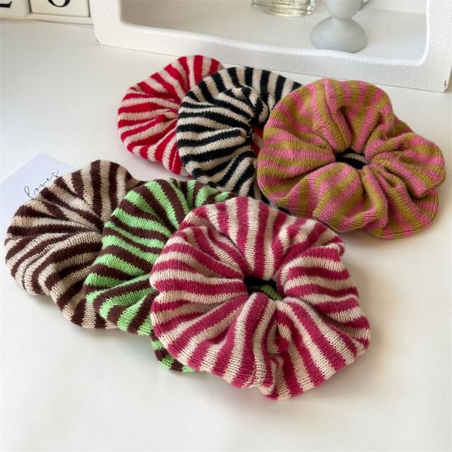 enthice-Striped Scrunchie