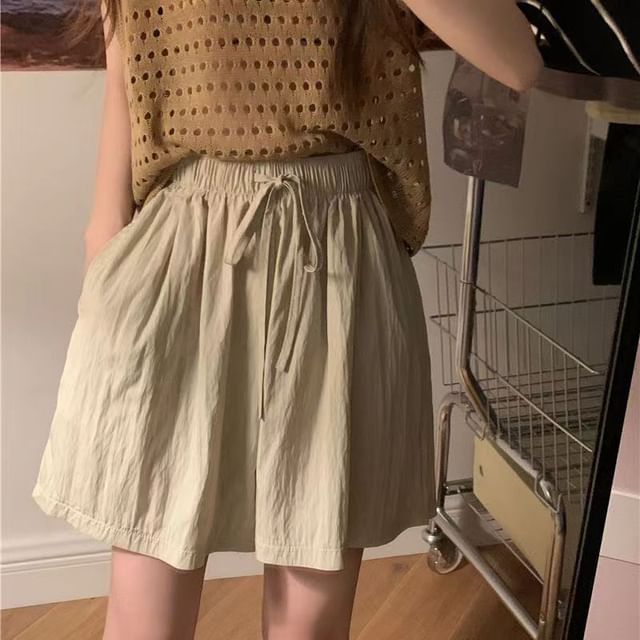 Everose-Drawstring Waist Plain Wide Leg Shorts