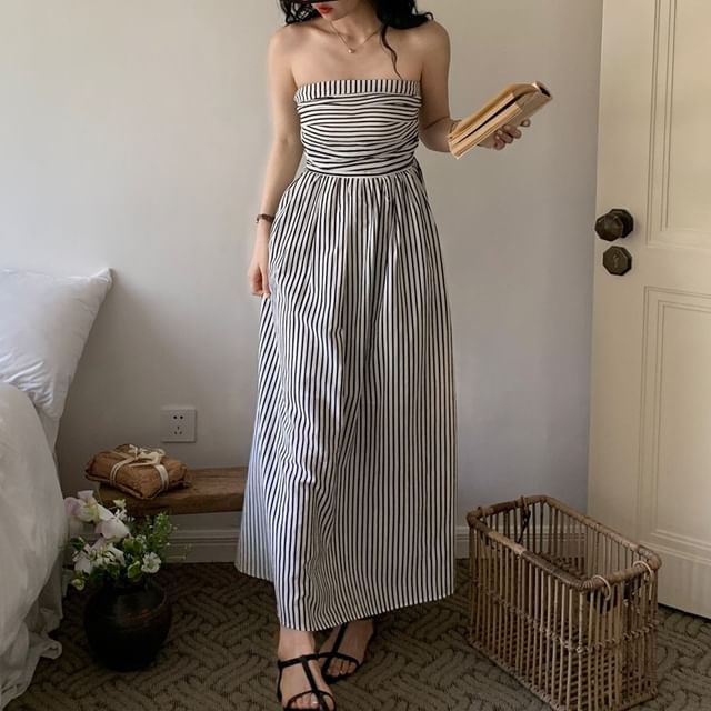 Tulstrix-Strapless Striped Midi A-Line Dress