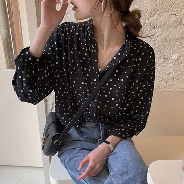 Everose-Long-Sleeve Dotted Blouse