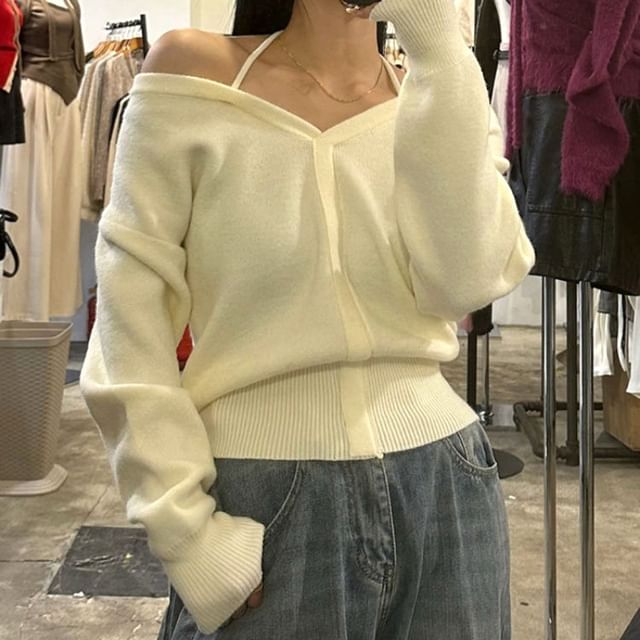 ISSOL-Cold-Shoulder Plain Sweater