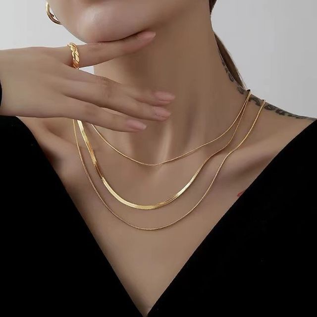 Sharkkira-Layered Necklace