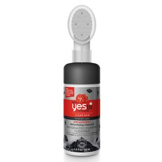 Yes To - Yes To Tomatoes: Detoxifying Charcoal Anti-Pollution Oxygenated Foaming Cleanser, 114ml