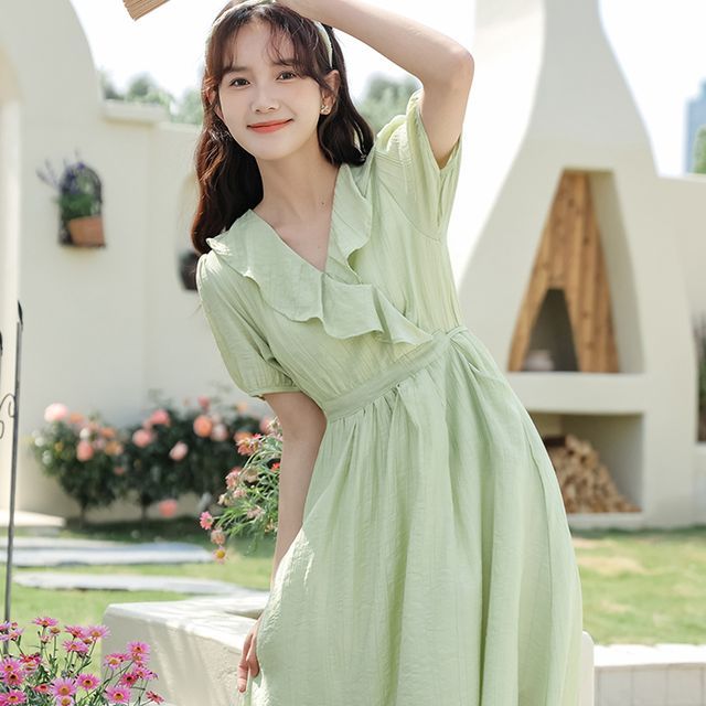 Retro Forest - Puff-Sleeve V-Neck Plain Ruffled Midi A-Line Dress