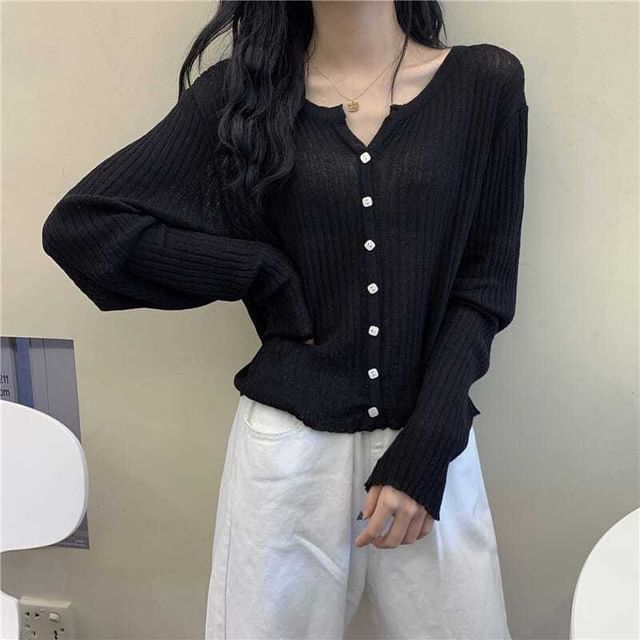 Sisyphi-Plain Ribbed Button-Up Cardigan