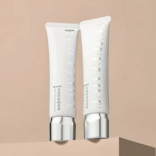ROZO - Long-Lasting Liquid Foundation - 2 Shades