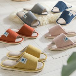 Cool Cocoon - Linen Indoor Slippers Cool Cocoon - Linen Indoor Slippers
