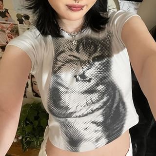 BrickBlack Short / Long Sleeve Round Neck Cat Print Tee Sale
