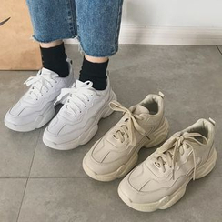 Yuche - Chunky Platform Sneakers Yuche - Chunky Platform Sneakers