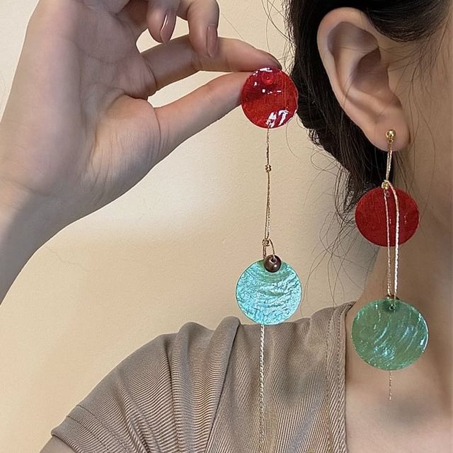 Chimerro-Disc Asymmetrical Alloy Dangle Earring
