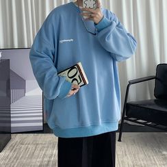 Breeson - Crew-Neck Pullover Breeson - Crew-Neck Pullover