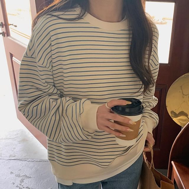 CRIBI-Round Neck Striped Sweatshirt