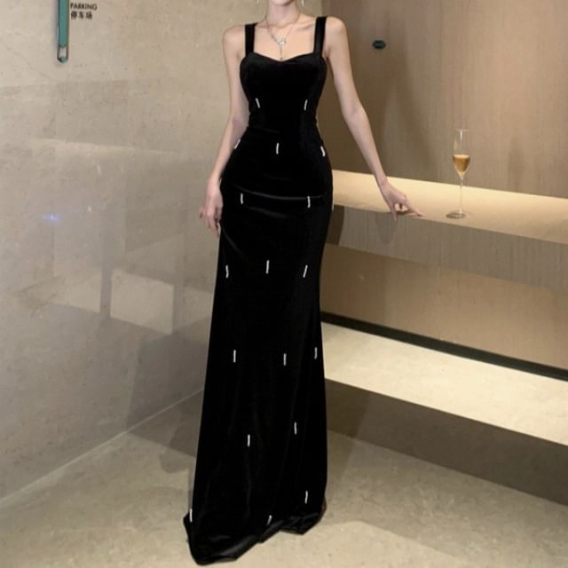 Yilda-Spaghetti Strap Plain Beaded Maxi Mermaid Dress