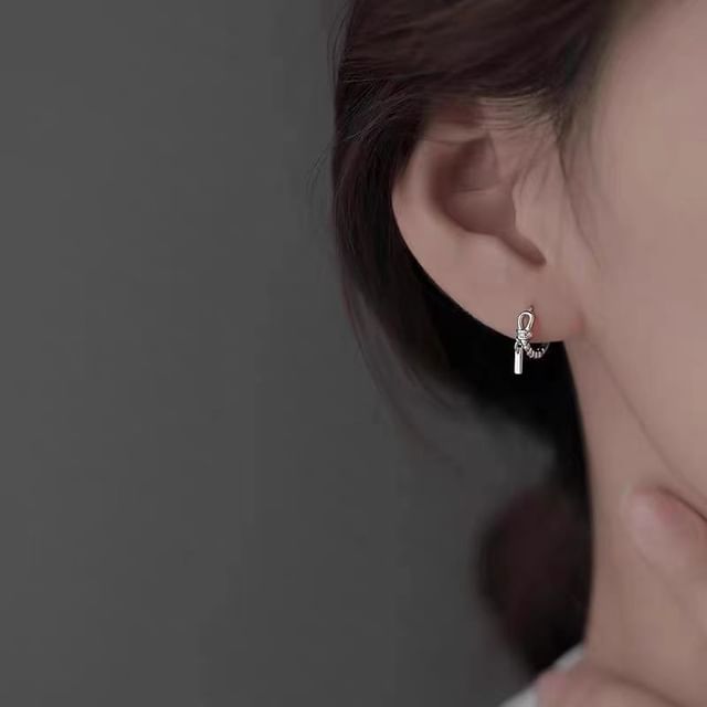 Gaya-Knot Hoop Earring