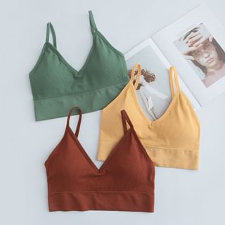 plain sports bra