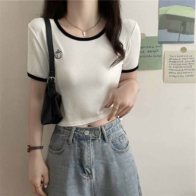 Waglowbie - Short-Sleeve Embroidered T-Shirt | YesStyle