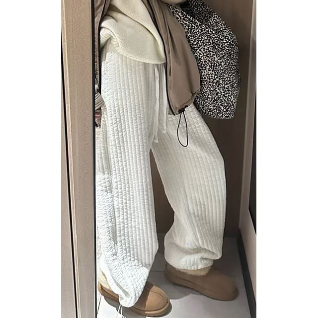 evanesce-Drawstring Waist Plain Quilted Baggy Pants