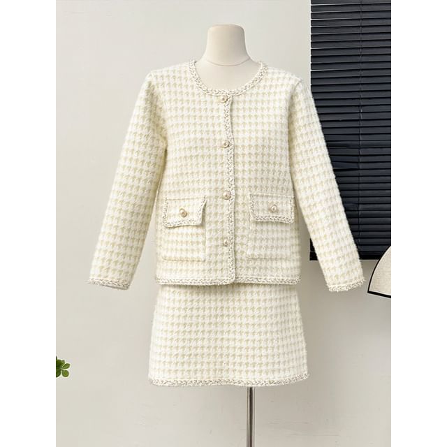 Lemongrass-Set Crew-Neck Tweed Jacket Mini Skirt