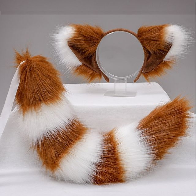 fox tail fashion trend