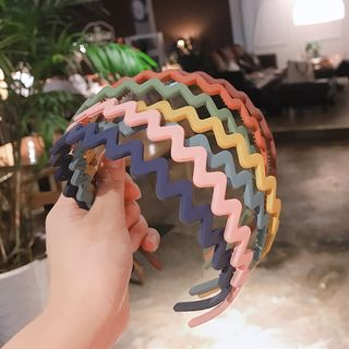 Nozomi-Matte Wavy Headband