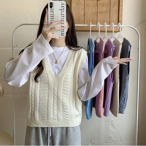 Onipixiy - Set: V-Neck Plain Cable-Knit Sweater Vest + Long-Sleeve