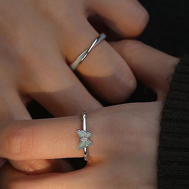 Tinseltown-Couple Matching Glow In The Dark Ring