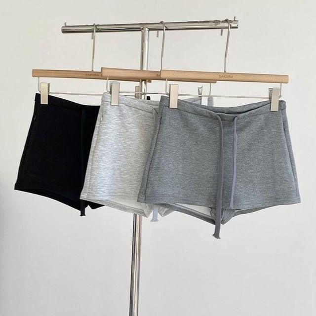 DIYI-High Waist Plain Shorts