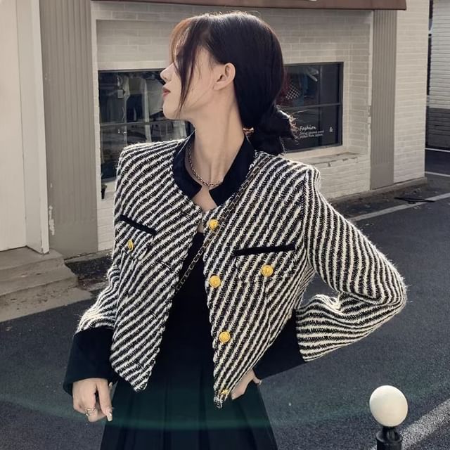INEN-Mandarin Collar Striped Crop Button Jacket