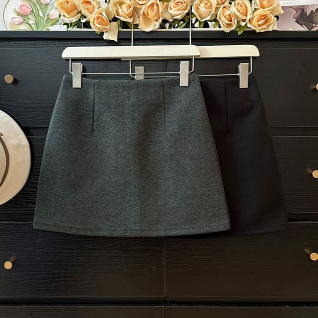 Lemongrass-Wool Mini A-Line Skirt
