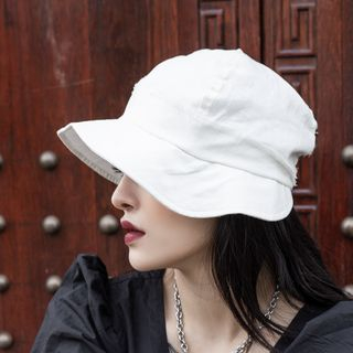 SIMPLE BLACK-Plain Newsboy Hat