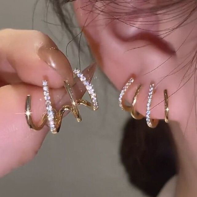 A-ROCH-Rhinestone Layered Alloy Cuff Earring