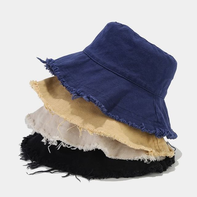 Hatrix-Plain Fringed Bucket Hat